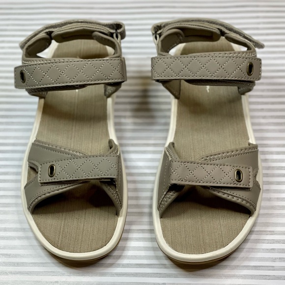 NEW! Eddie Bauer Sandals - Picture 5 of 6